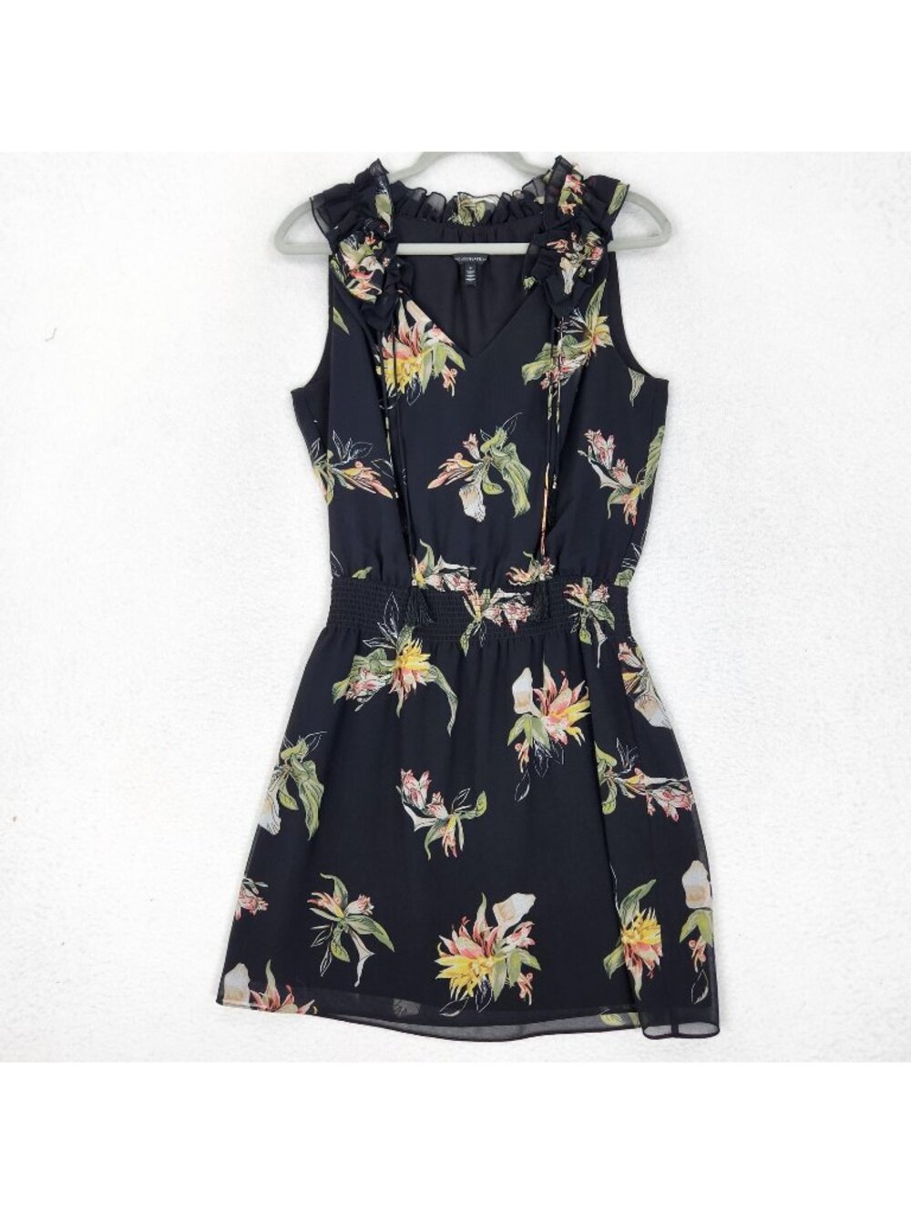 WHBM Dress Womens 6 Black Floral Ruffle Fit & Flare Mini Sleeveless Classic